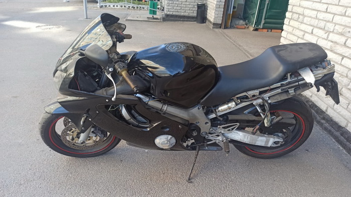 Хонда CBR600 F4i разборка