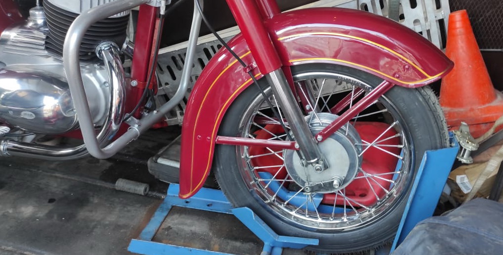 Доставка мотоцикла MotoHelpSPb